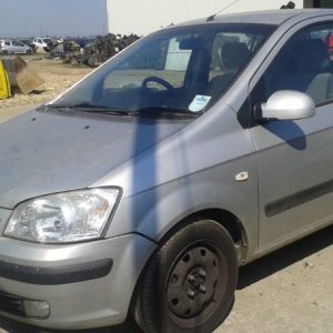 Dezmembrez Hyndai Getz din 2004 , 1.1 benzina tip G4HD