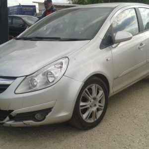Dezmembrez Opel Corsa D din 2007, motor 1.3 cdti