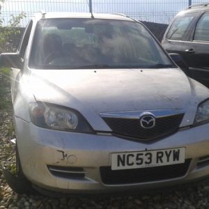 Dezmembrez Mazda 2 din 2004, motor 1.4 16v tip FXJA