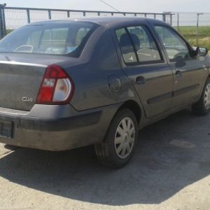 Dezmembrez Renault Clio din 2005,1.4 16 valve , tip K4J-A7