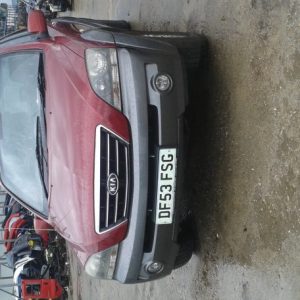 Dezmembrez Kia Sorento din 2003,4X4 motor 3.5 benzina tip G6CU
