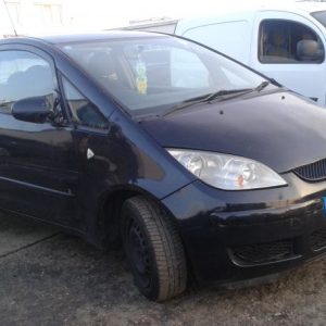 Dezmembrez Mitsubishi Colt Czi din 2008, motor 1.1 benzina , tip 3A91