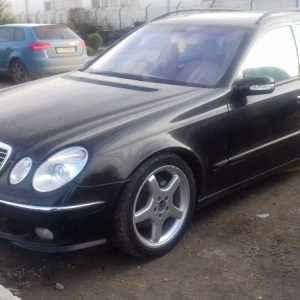 Dezmembrez Mercedes E Class W211 din 2004, 3.2 cdi , tip 648.961