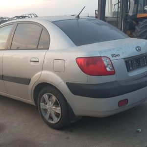 Kia Rio Sedan din 2006, motor 1.4 16v, tip G4EE