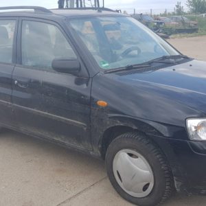 Mazda Demio din 2001, motor 1.5 16v, ttip B5 E