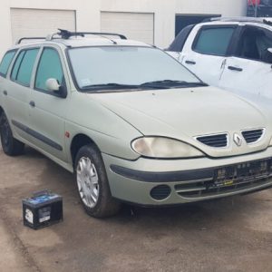 Renault Megane Break din 1999, motor 1.6 benzina, tip K4M-A7