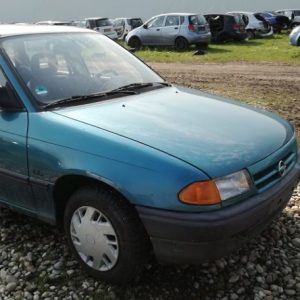 Opel Astra F din 1993, motor 1.4 benzina, tip C14NZ